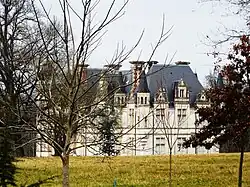 Schloss Les Fournils
