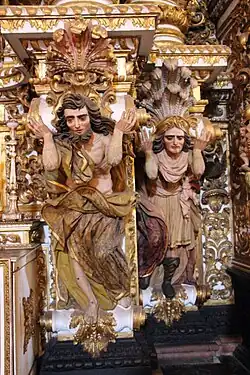 Detail der Talha dourada: zwei Atlanten