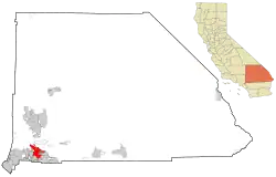 Lage von San Bernardino im San Bernardino County (links) und in Kalifornien (rechts)