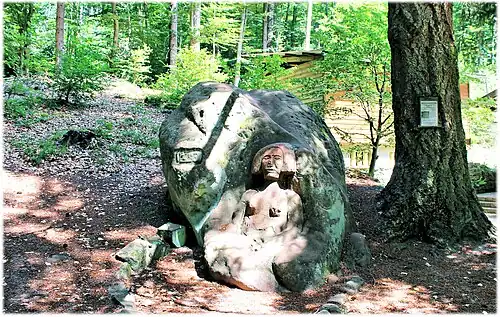 Sandsteinrelief Liese