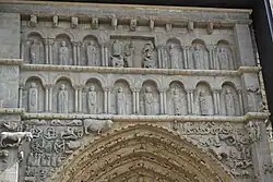 Majestas Domini und Apostel