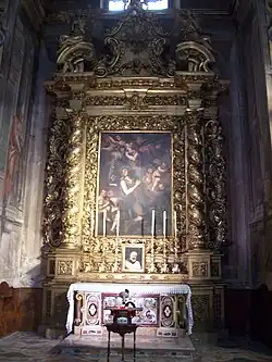 Der linke Altar mit dem Altarbild von Antonio Gandino