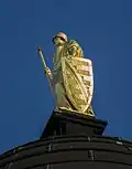 Saxonia-Statue auf dem Turm