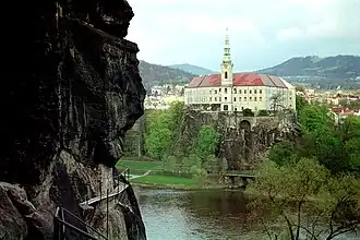 Blick von der Schäferwand zum Schloss (2002)