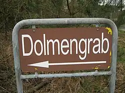 Schild Dolmengrab