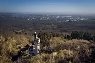 Drohnenaufnahme vom Schläferskopf im Taunus bei Wiesbaden.
