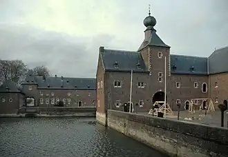 Innenhof der inneren Vorburg
