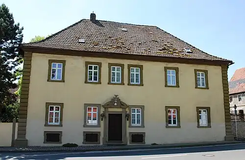 Schloss Schernau im Ortskern