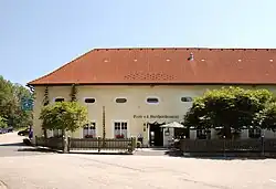 Die Schlossbrauerei Weinberg befindet sich in der Ortschaft Weinberg in der Gemeinde Kefermarkt