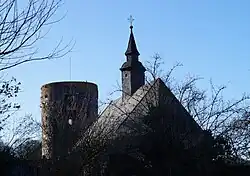 Schlosskapelle und Mühlenturm