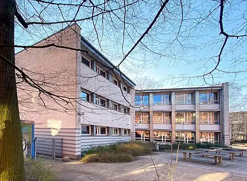 Standort Friedrichstraße, Y-Klassengebäude