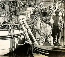 Schwammtaucher um 1900 in Tarpon Springs, Florida