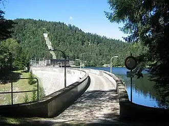 Stausee Schwarzabruck im Tal der Schwarza