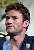 Scott Eastwood verkörpert Lieutenant GQ Edwards