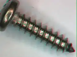 Farbiges 3D-Anaglyphenbild aus dem Stereomikroskop für Rot-Cyan-Brillen, Motiv: Blechschraube &nbsp;