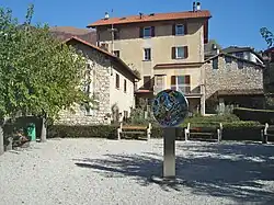 Buntglasplastik. Brè è,..Monte Bré