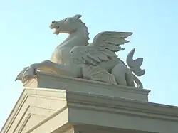 Ein Hippokamp an der Schweriner Schlossbrücke