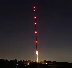 Nachtaufnahme des Sendemastes Hordtberg (2012)