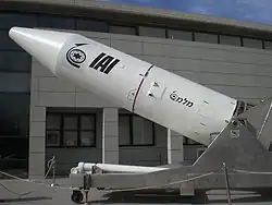Die dritte Raketenstufe einer Shavit / Jericho 2 mit dem Logo der IAI