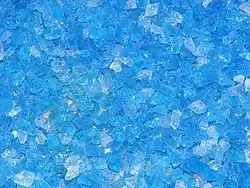 Trockenes Kieselgel mit blauem Indikator (Cobaltdichlorid)