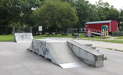 Skate- und BMX-Anlage