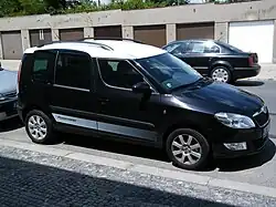 Option wie beim Fabia: Roomster mit weißem Dach