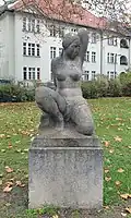 „Die Kniende“ (1926) Berlin-Karlshorst