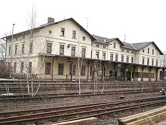 Gleise und Empfangsgebäude (2007)