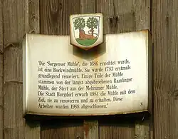 Schild an der Mühle