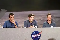 v.&nbsp;l.&nbsp;n.&nbsp;r. Pedro Duque, Alexander Kaleri und Michael Foale