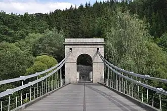 Kettenbrücke in Stádlec