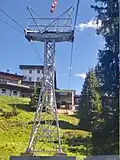 Stütze und Bergstation der Schladminger Tauernseilbahn