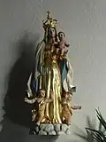 Holzstatue „Madonna mit dem Kind“