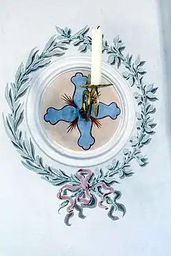 Apostelleuchter mit -kreuz