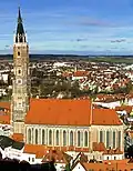 Der Kirchturm von St.&nbsp;Martin (Landshut) ist mit 130,60&nbsp;Metern der höchste Backsteinturm der Welt