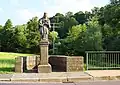 St. Nepomuk als Brückenheiliger vor der Waldnaab-Brücke in Neuhaus