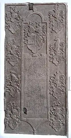 Gedenkstein Elisabeth v. Rolshausen, verh. v. Reuschenberg († 1583), St. Peter, Konzen