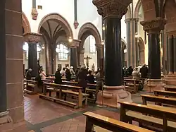 Innenraum der neuen Kirche