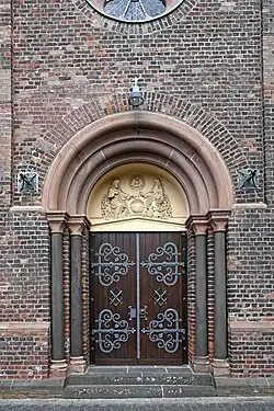 Hauptportal