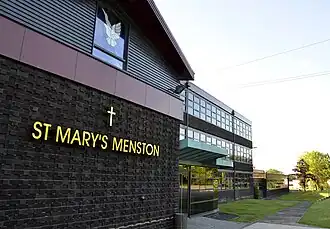 Eingang zur Schule St.&nbsp;Mary’s