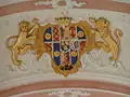 Wappen der Äbtissin Henrica von Löwenhaupt-Falkenstein (1725–1808)[26] an der Klosterkirche von St. Irminen in Trier (rezente, fehlerhafte Tingierung), um 1771