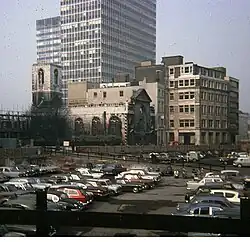 Die Kirchenruine 1964 in London