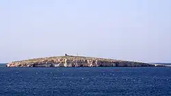 Saint Paul’s Island (Il-Gżejjer ta' San Pawl) mit der Paulus-Statue