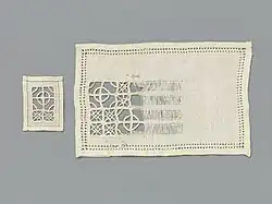 Die Quadrate können wahlweise in Leinwandgewebe&nbsp;…