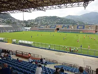 Blick auf die Gegentribüne