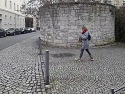 Stadtmauerteil am Graben am Eingang zur Karlstraße