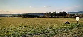 Start- und Landebahn 30 mit Warnhinweis