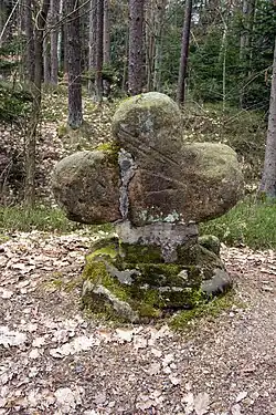 Kreuzstein am Sagenweg