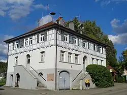 Stockenhausen, Schul- und Rathaus (2018)