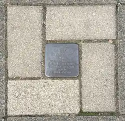 Stolperstein für Erich Klausener auf dem Leo-Statz-Platz in Düsseldorf-Unterbilk